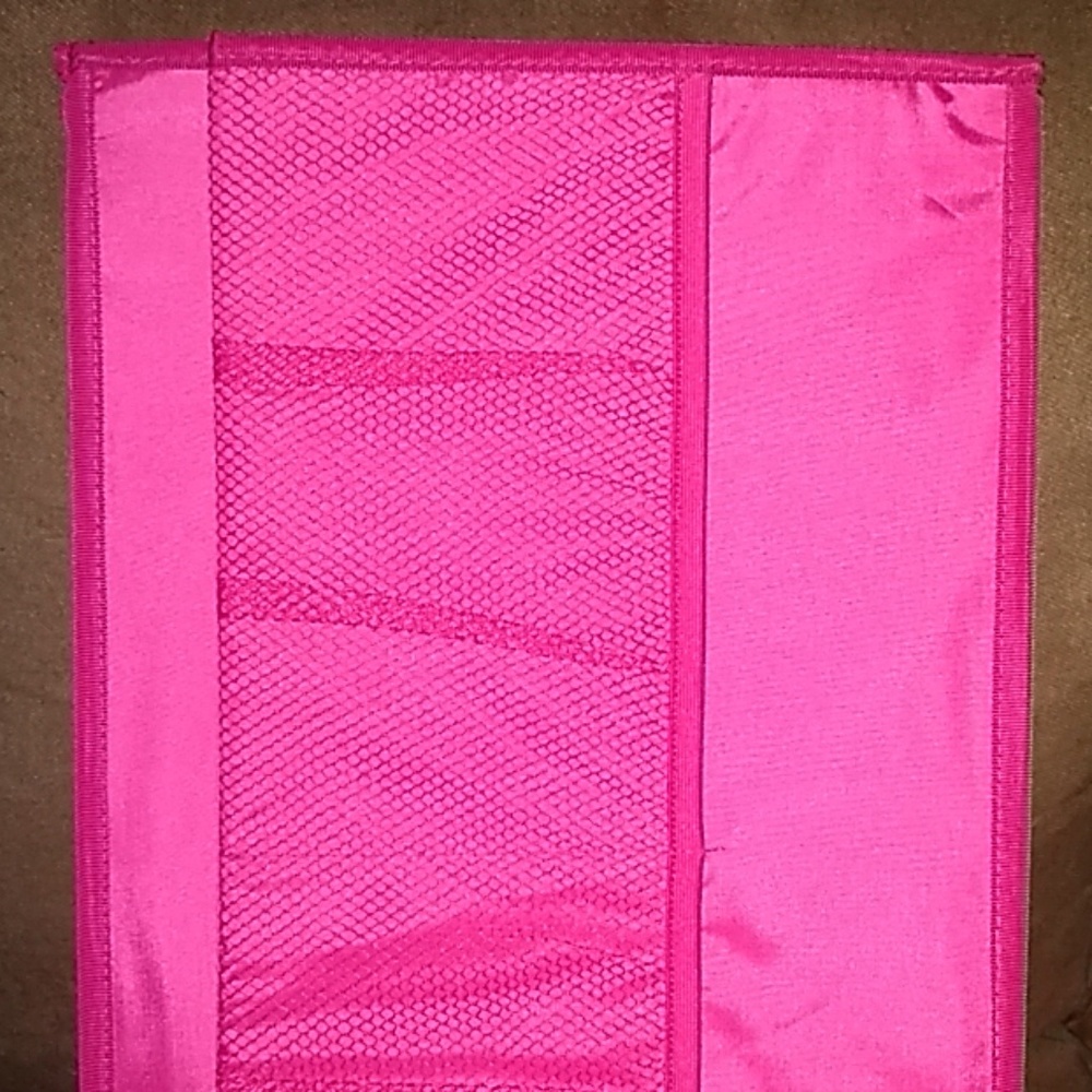 NWOT Stand Tall Insert